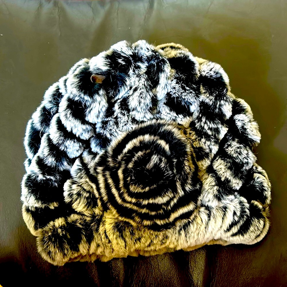 Class Roberto Cavali hat